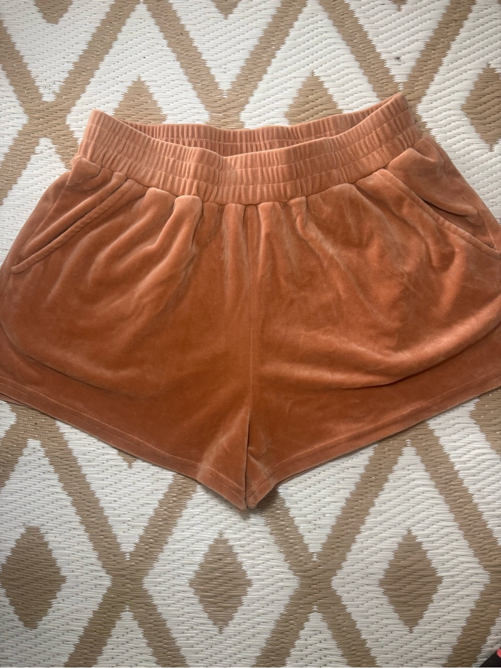iris  Athletic Shorts in Rust
